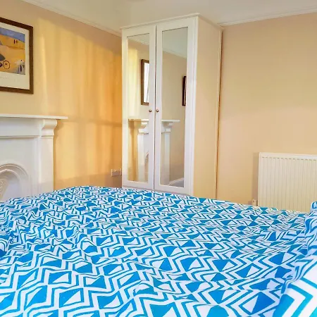 Big, Beautiful, Cosy House * Falmouth
